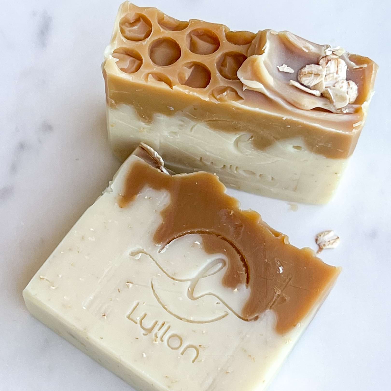 Honey Oat Lemon Face and Body Soap 蜂蜜燕麥檸檬 面包同身肥皂3