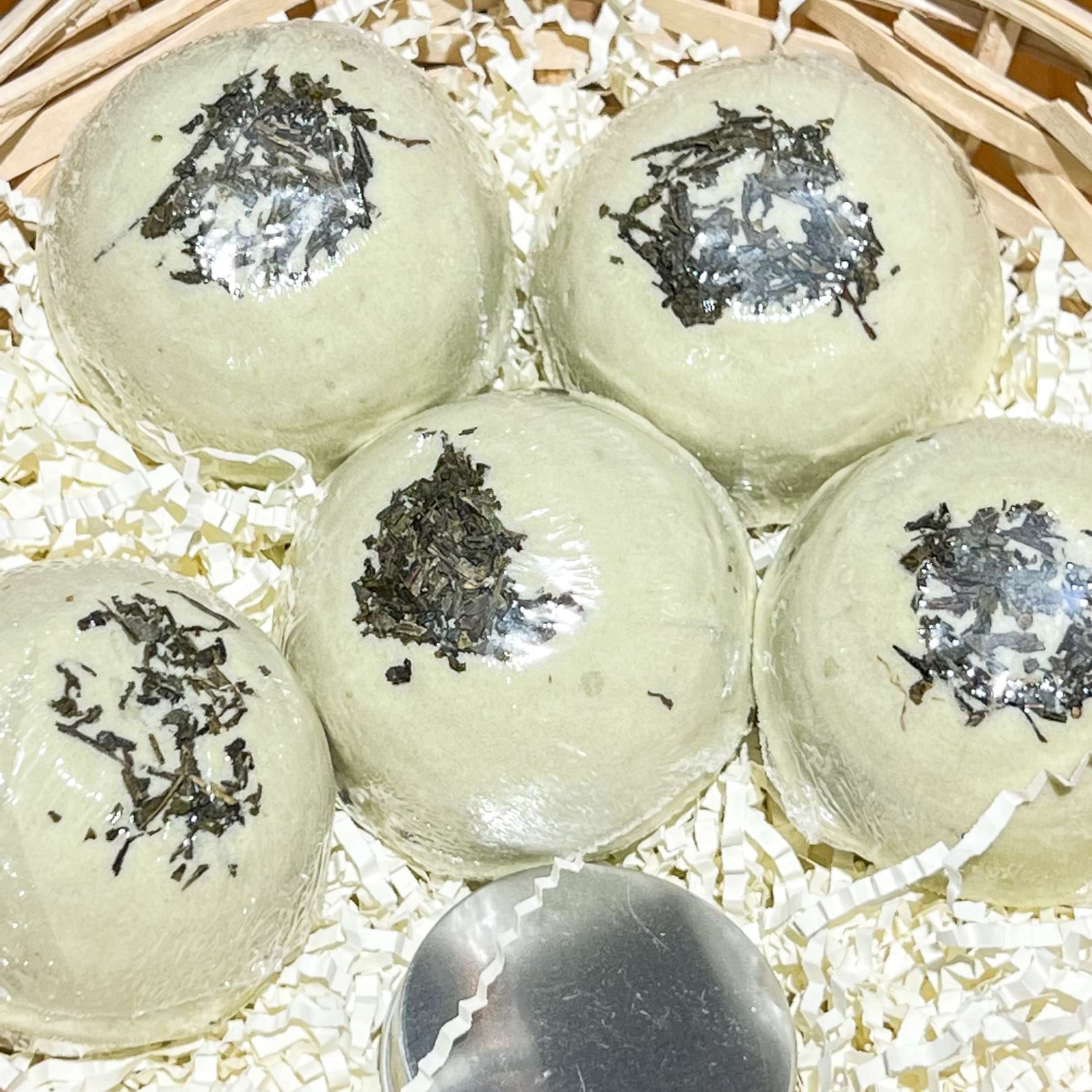 Pine Bubble Bath Bomb 250g 松木泡泡浴炸彈250g1