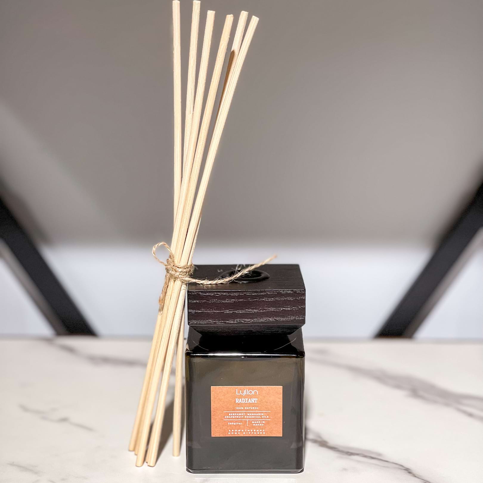 Aromatherapy Home Diffuser "Radiant" 200ml 香薰家用擴香器"輝煌"200ml1