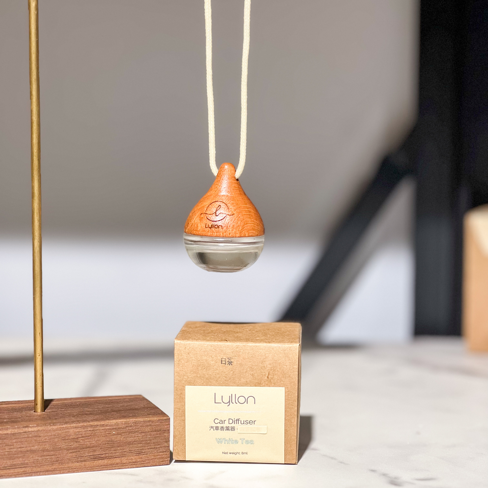Car Diffuser "White Tea" 汽车扩香器 "白茶“1